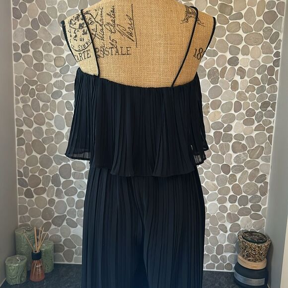 Shinestar black jumpsuit – medium - Picture 5 of 6